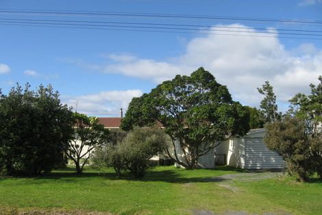 Photo of property in 16 Cullen Street, Mangawhai Heads, Mangawhai, 0505
