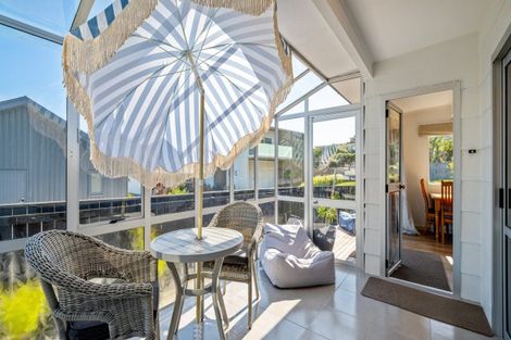 Photo of property in 321 Waikawa Road, Waikawa, Picton, 7220