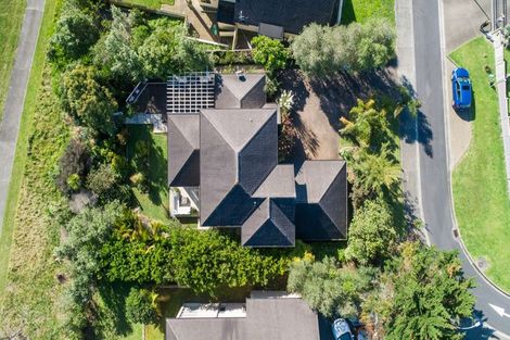 Photo of property in 35 Fingal Way, Gulf Harbour, Whangaparaoa, 0930