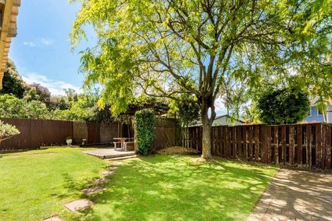 Photo of property in 7 Munstead Place, Hillcrest, Auckland, 0627