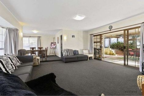 Photo of property in 2a Matuhi Rise, Henderson, Auckland, 0612