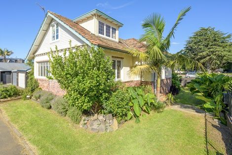 Photo of property in 7 Chapel Street, Tauranga, 3110