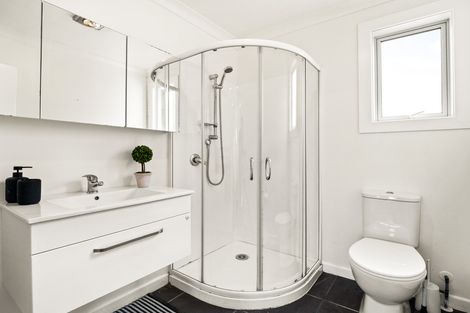 Photo of property in 272 Oxford Street, South Dunedin, Dunedin, 9012