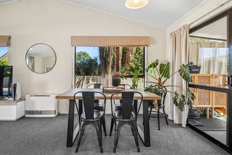 Photo of property in 62 Shepherd Road, Waipahihi, Taupo, 3330