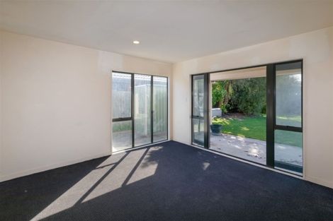 Photo of property in 20 Riverton Terrace, Halswell, Christchurch, 8025