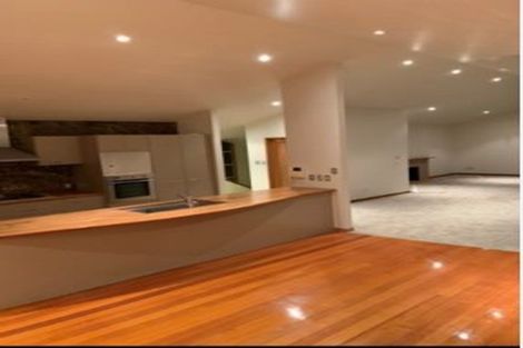 Photo of property in 1/94 Kitchener Road, Milford, Auckland, 0620