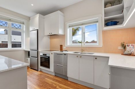 Photo of property in 214 Wilsons Road, Waltham, Christchurch, 8023