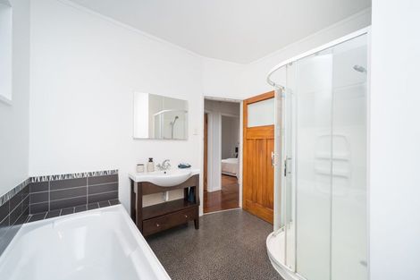 Photo of property in 8 Frederick Street, Terrace End, Palmerston North, 4410