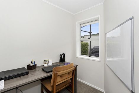 Photo of property in 102 Aberdeen Drive, Dinsdale, Hamilton, 3204