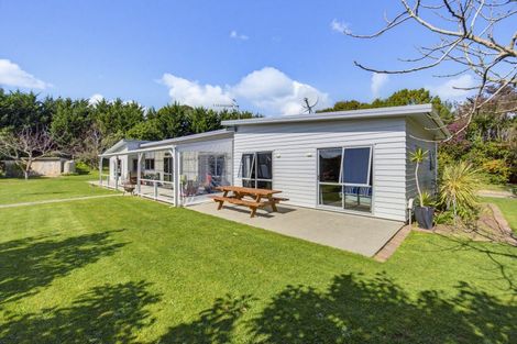 Photo of property in 4a Wairiri Street, Ohau, Levin, 5570