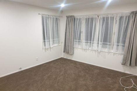 Photo of property in 31a Rogan Street, Mount Roskill, Auckland, 1041