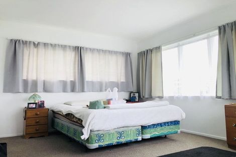 Photo of property in 119 Te Atatu Road, Te Atatu South, Auckland, 0610