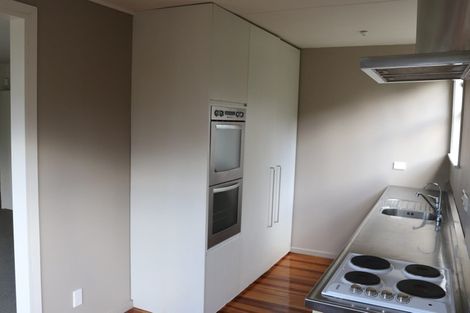 Photo of property in 15 Caen Road, Panmure, Auckland, 1072