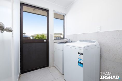 Photo of property in 176 Finlayson Avenue, Clendon Park, Auckland, 2103