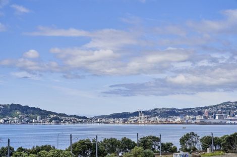 Photo of property in 17/2 Onslow Road, Khandallah, Wellington, 6035