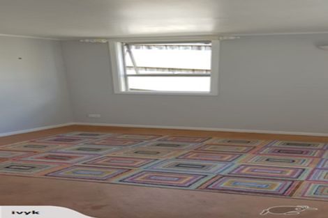 Photo of property in 98 Litten Road, Cockle Bay, Auckland, 2014