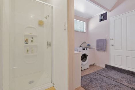 Photo of property in 18 Douglas Road, Amberley, 7410