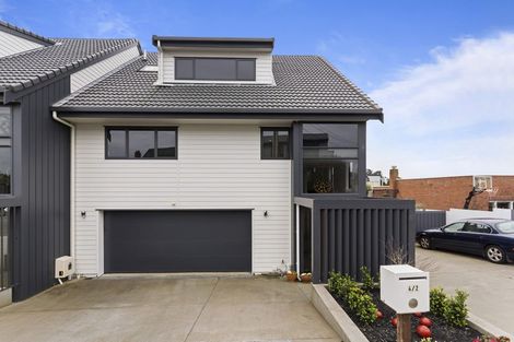 Photo of property in 4 Otahuri Crescent, Greenlane, Auckland, 1051
