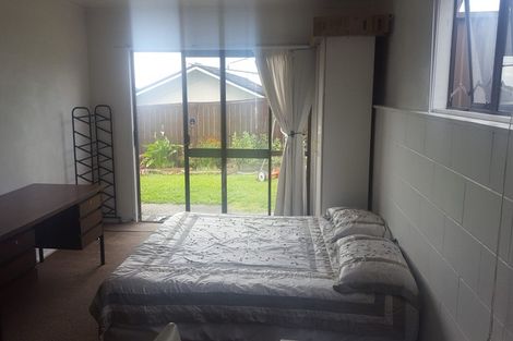 Photo of property in 1/167 Mokoia Road, Birkenhead, Auckland, 0626