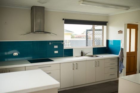 Photo of property in 3 Cornet Lane, Aranui, Christchurch, 8061