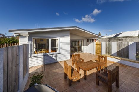 Photo of property in 11 Anakiwa Street, Kelvin Grove, Palmerston North, 4414