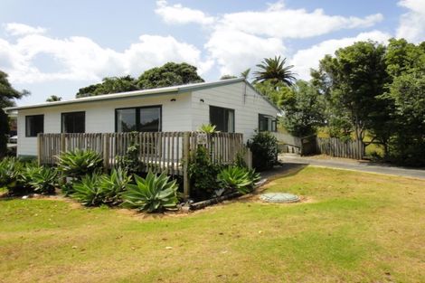 Photo of property in 106 Marsden Point Road, Ruakaka, 0116
