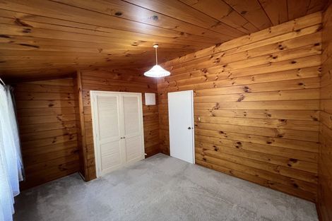 Photo of property in 14 Binda Place, Botany Downs, Auckland, 2010