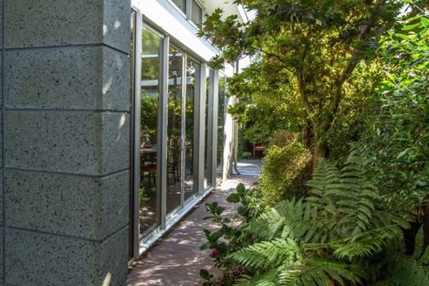 Photo of property in 5 Dovedale Avenue, Ilam, Christchurch, 8041