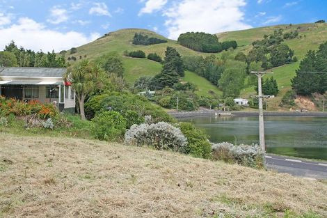 Photo of property in 228 Harington Point Road, Lower Portobello, Dunedin, 9077