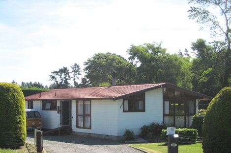 Photo of property in 288 Cashmere Road, Westmorland, Christchurch, 8025