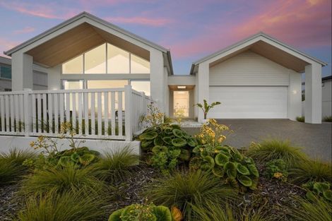 Photo of property in 24 Montiicola Drive, Papamoa Beach, Papamoa, 3118