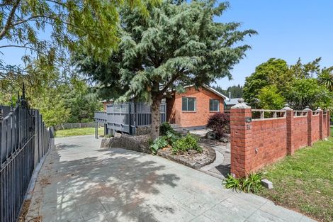 Photo of property in 54 Norana Road, Timberlea, Upper Hutt, 5018
