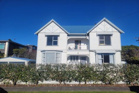 Photo of property in 23 Hine Street, New Plymouth, 4310