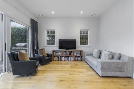Photo of property in 9 West View Road, Westmere, Auckland, 1022