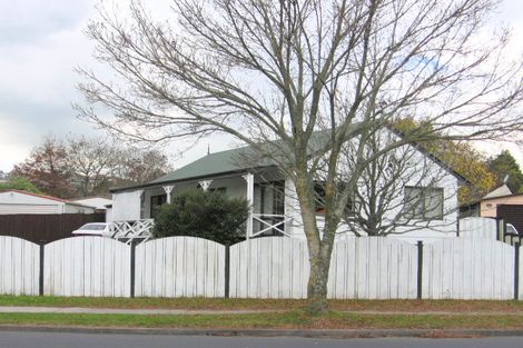 Photo of property in 78 Everglade Drive, Goodwood Heights, Auckland, 2105