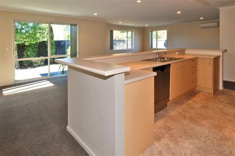 Photo of property in 44 Puhara Avenue, Parklands, Christchurch, 8083