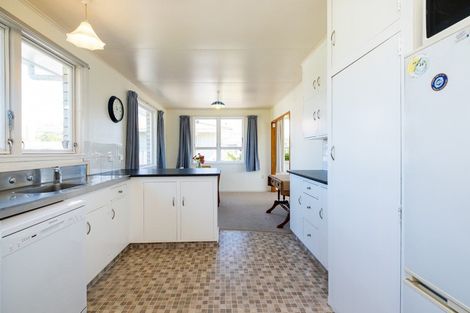 Photo of property in 35 Flaxmere Avenue, Flaxmere, Hastings, 4120