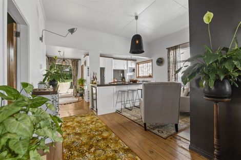 Photo of property in 51 Gaine Street, New Plymouth, 4310