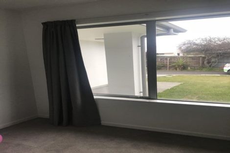 Photo of property in 178a Palmers Road, New Brighton, Christchurch, 8083