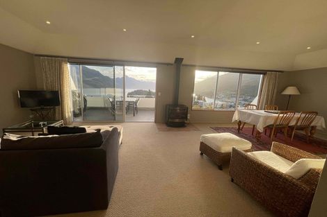 Photo of property in 9b York Street, Queenstown, 9300