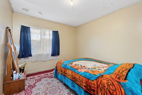 Photo of property in 1/10 Kennington Drive, Clendon Park, Auckland, 2103