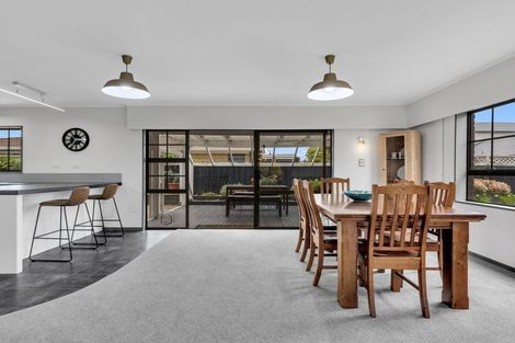 Photo of property in 14 Hikurangi Street, Whakatane, 3120