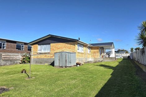 Photo of property in 45 Clifton Drive, Waitara, 4320