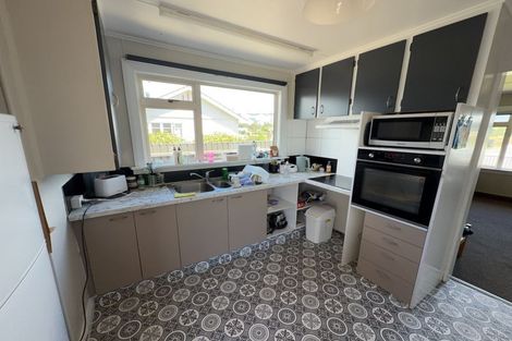 Photo of property in 9 Moorhouse Street, Waimate, 7924