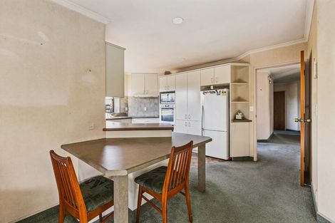 Photo of property in 11 Belgrave Place, Taradale, Napier, 4112