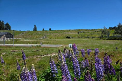 Photo of property in 17 Petes Place, Lake Tekapo, 7999