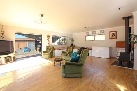 Photo of property in 397 Ruapuke Road, Raglan, 3296