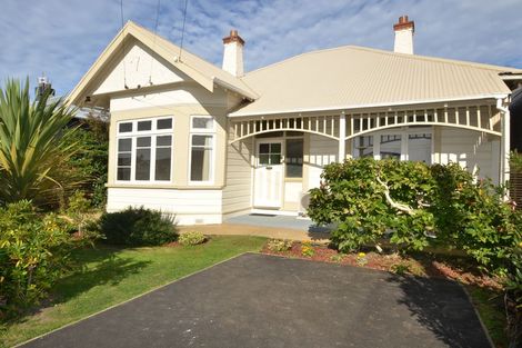 Photo of property in 20 Alma Street, Saint Kilda, Dunedin, 9012