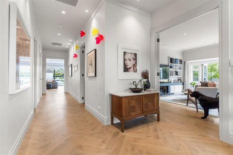 Photo of property in 12 Clifton Road, Hauraki, Auckland, 0622