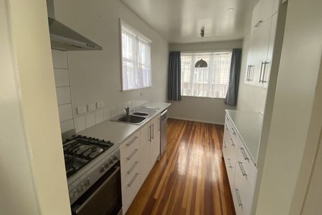Photo of property in 11/210 Cambridge Terrace, Naenae, Lower Hutt, 5011
